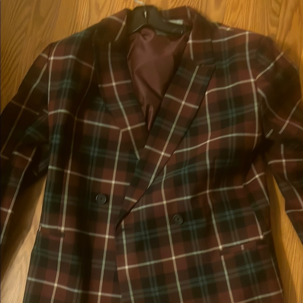 Plaid Blazer in Red and Green with match flared pants, excellent condition - Picture 8 of 13